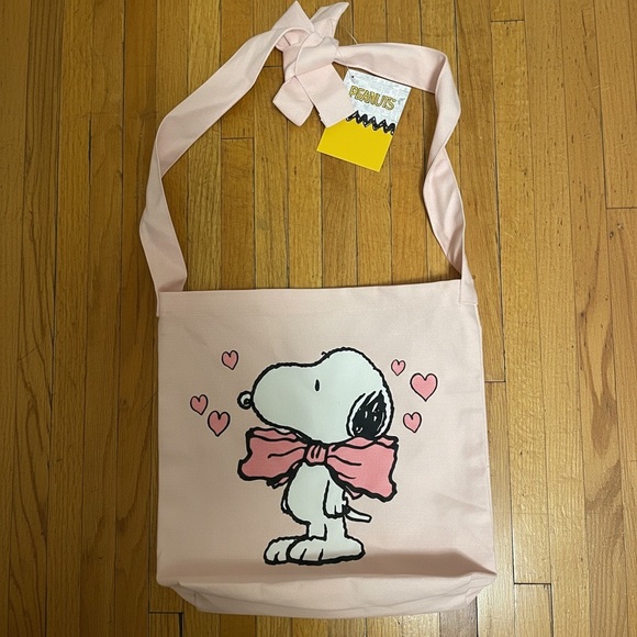 Peanuts Handbags - Peanuts Snoopy Pink Tote Bag